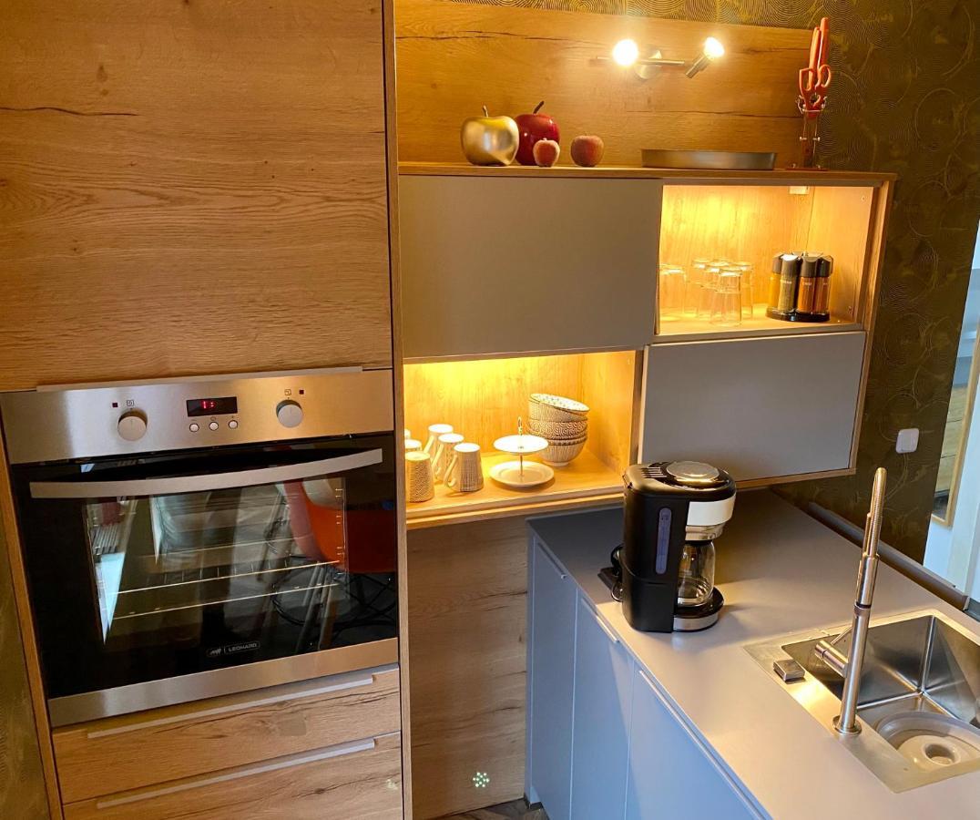 Hof Vierzehnender Im Hohen Venn - 70Qm Maisonette - 2 Schlafzimmer - Wohnkueche - Balkon Mit Grill - Monschau - Eifel - Hunde Willkommen - Islandpferde Bagian luar foto