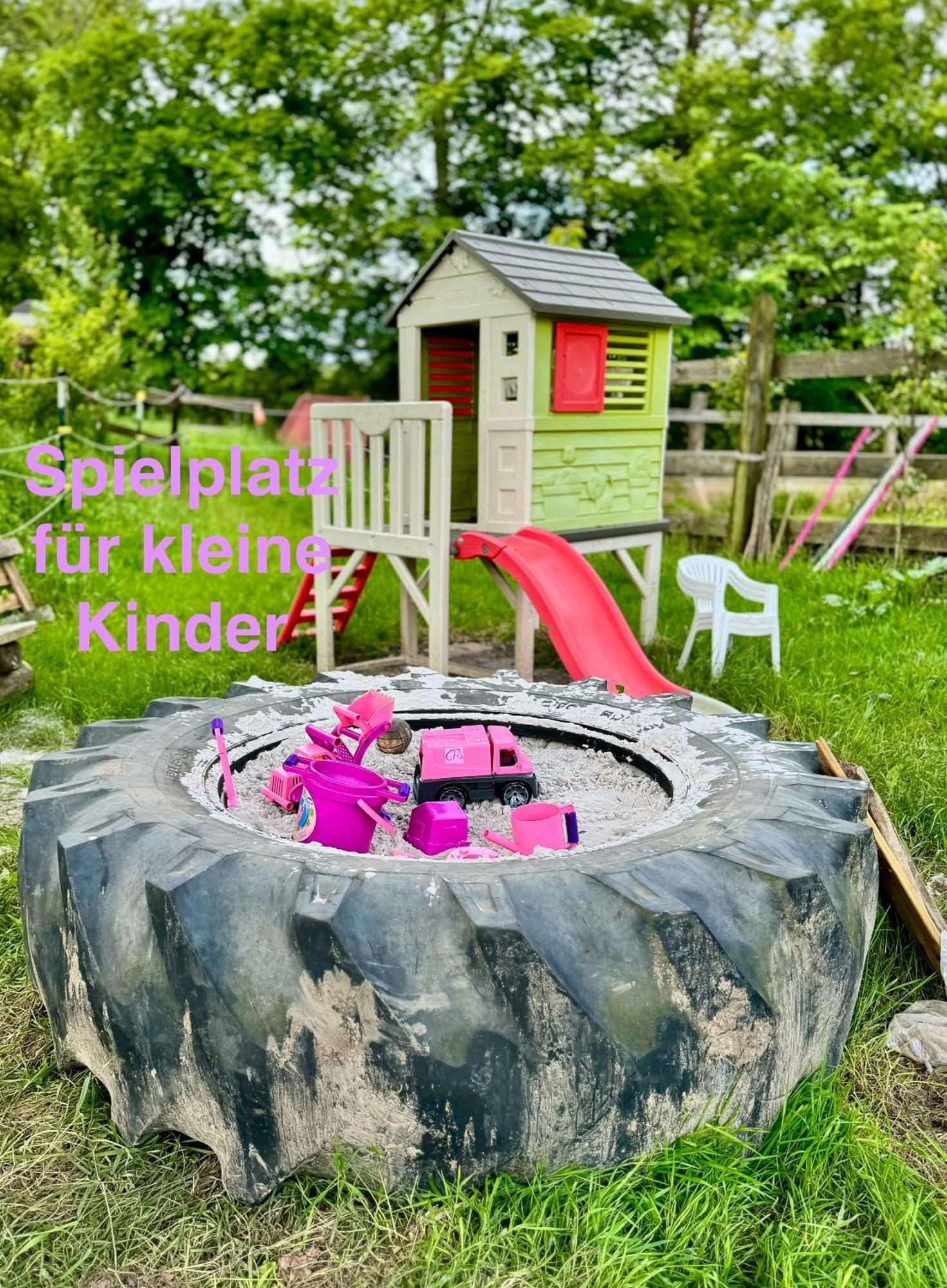 Hof Vierzehnender Im Hohen Venn - 70Qm Maisonette - 2 Schlafzimmer - Wohnkueche - Balkon Mit Grill - Monschau - Eifel - Hunde Willkommen - Islandpferde Bagian luar foto