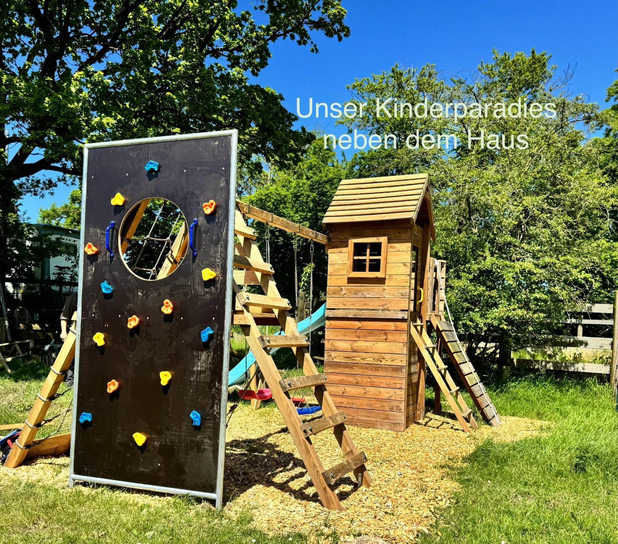 Hof Vierzehnender Im Hohen Venn - 70Qm Maisonette - 2 Schlafzimmer - Wohnkueche - Balkon Mit Grill - Monschau - Eifel - Hunde Willkommen - Islandpferde Bagian luar foto